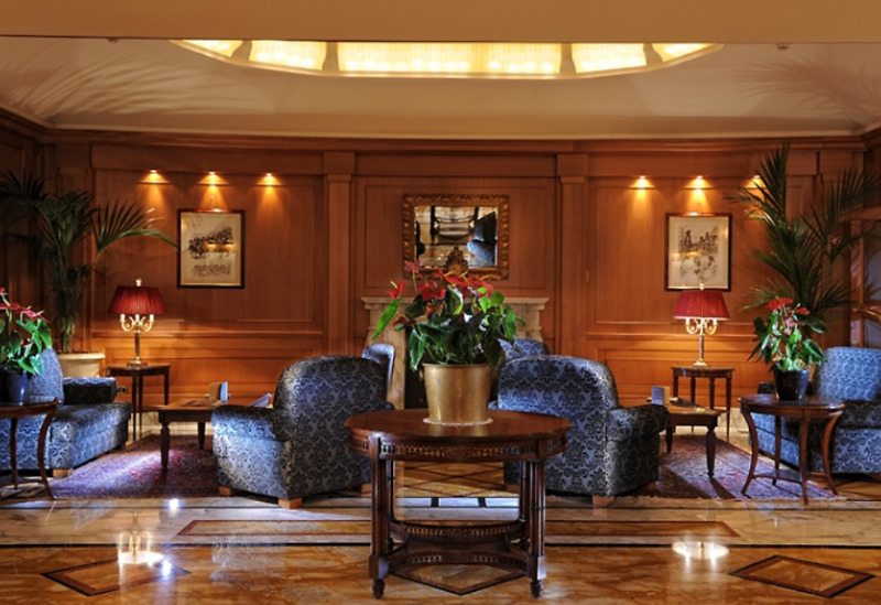 Hotel Manzoni Milano Esterno foto